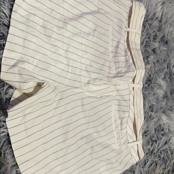 Cream and black stripped shirts with matching belt - Picture 2 of 4